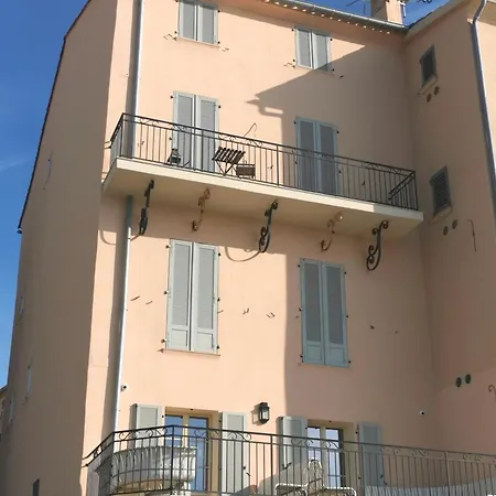 Maison Bellevue Apartment